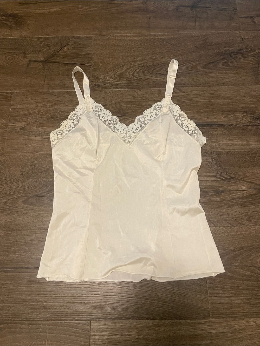 Vintage Komar Ivory Lace Trim Adjustable Slip Camisole, Size 36, Medium
See Flaw